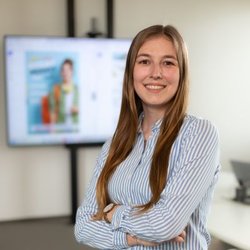 Portraitfoto der Stipendiatin Laura Pistner